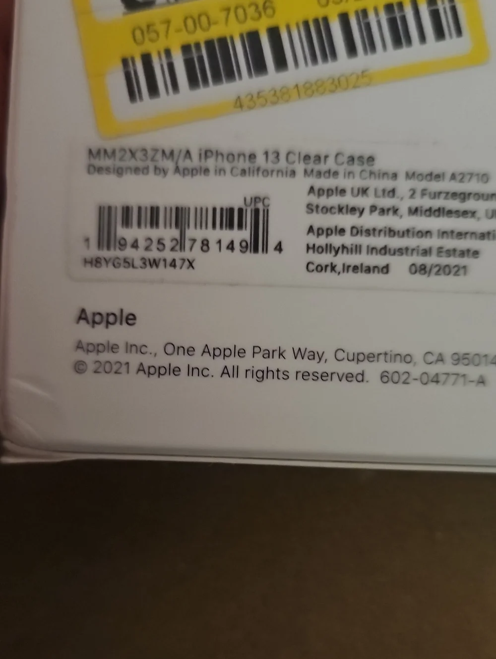 APPLE IPHONE 13 CLEAR CASE: NEW IN BOX